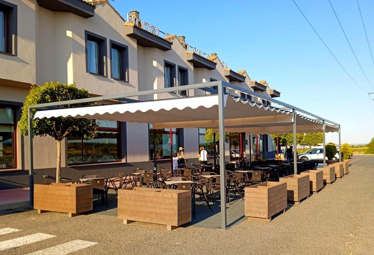 Nuevo Zenit Calahorra Hotel Exterior photo