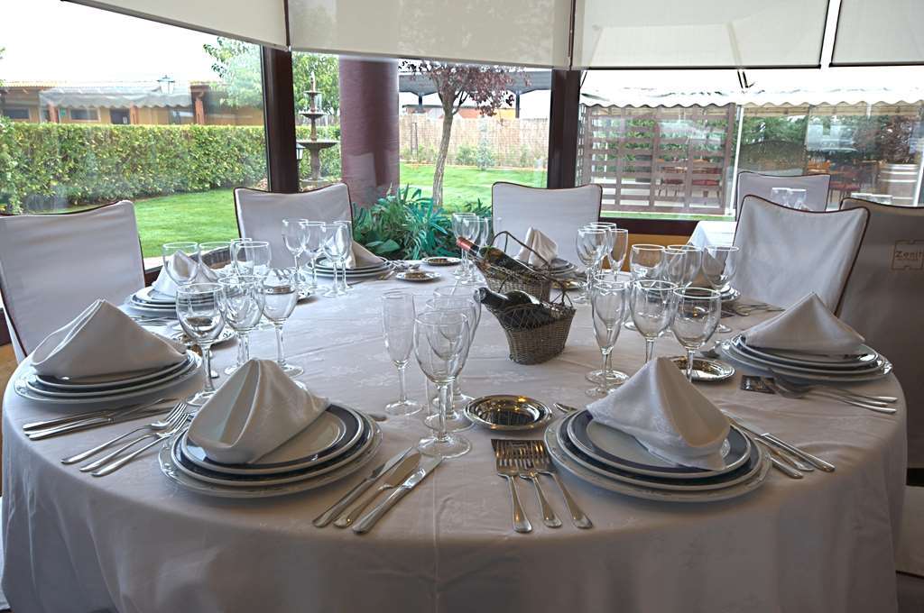 Nuevo Zenit Calahorra Hotel Restaurant photo