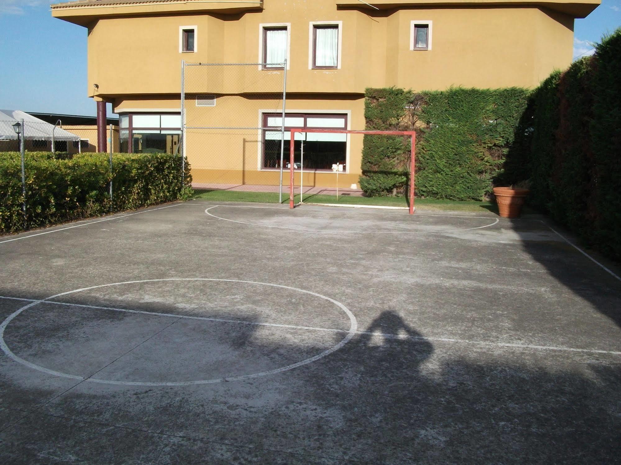 Nuevo Zenit Calahorra Hotel Exterior photo