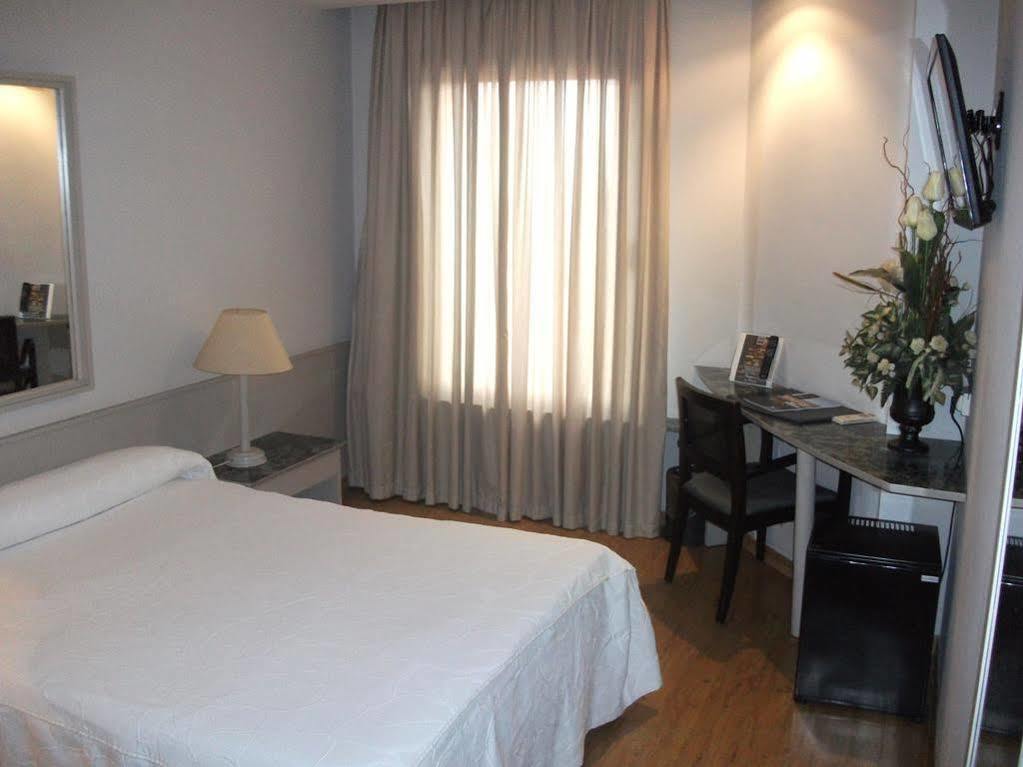 Nuevo Zenit Calahorra Hotel Exterior photo